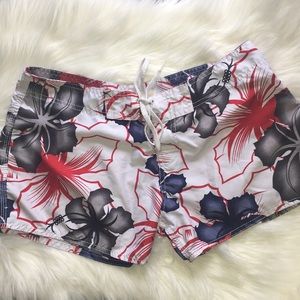 Hibiscus Floral Swim shorts 🌺